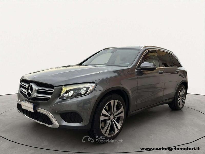 Usata Mercedes GLC250 204 CV (150 kW) 2016 Grigio SUV
