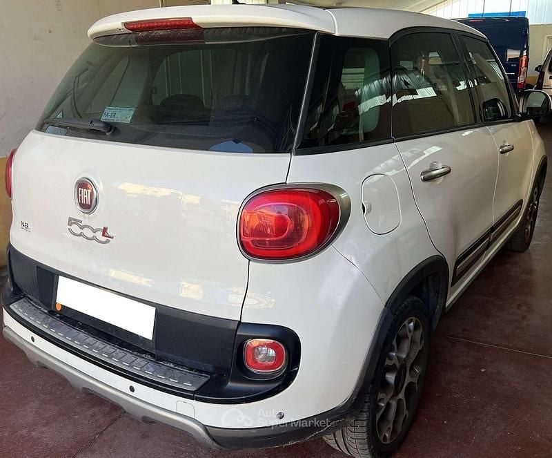 Usata Fiat 500L Trekking 95 CV (69 kW) 2016 Bianco Monovolume