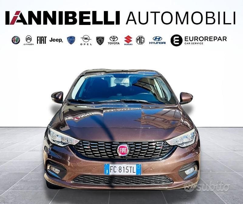 Usata Fiat Tipo Opening Edition 120 CV (88 kW) 2016 Marrone Berlina