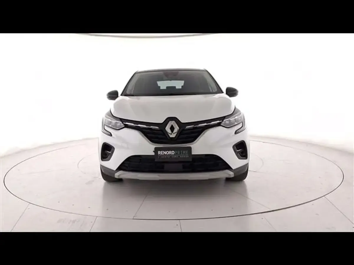 Usata Renault Captur Techno 145 CV (106 kW) 2023 Bianco SUV