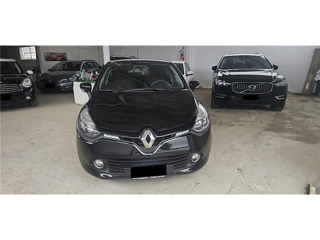 Usata Renault Clio IV Life 75 CV (55 kW) 2016 N.d. Berlina