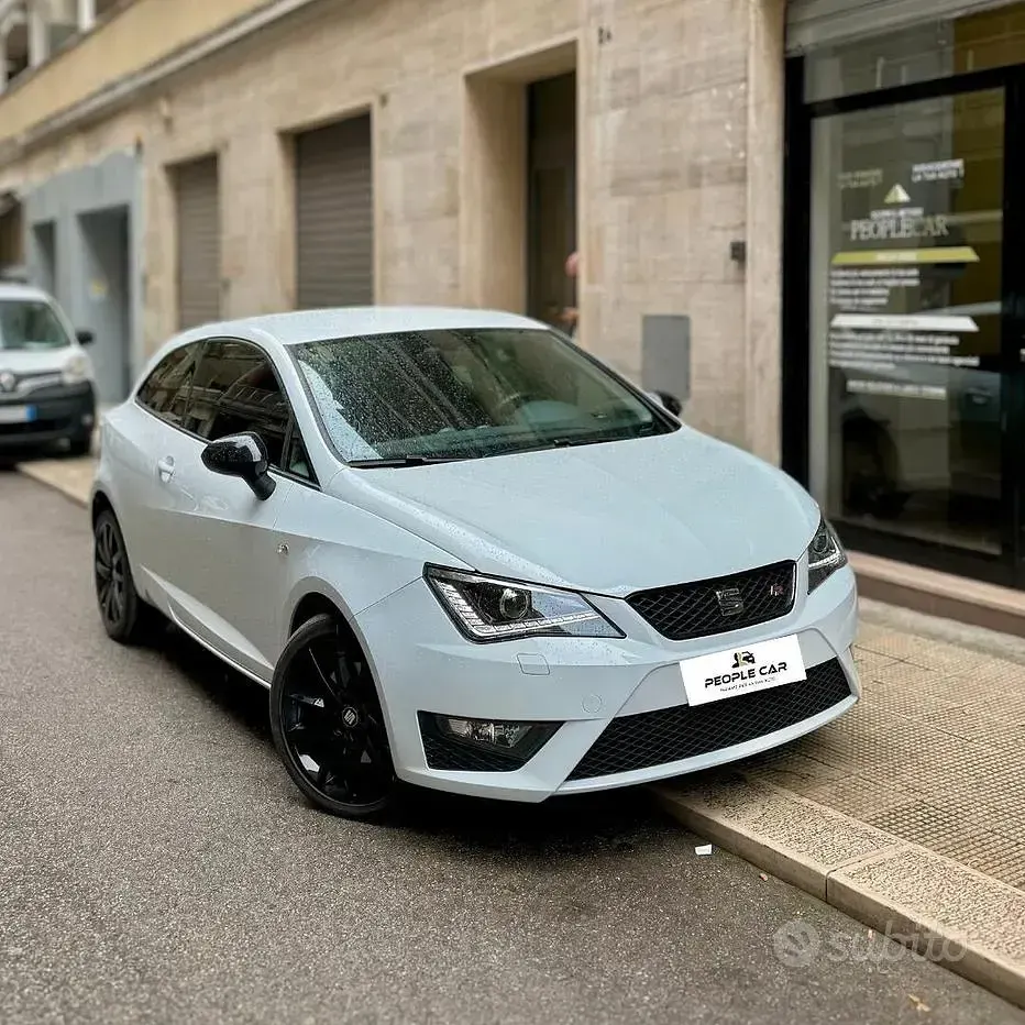 Usata Seat Ibiza FR 105 CV (77 kW) 2017 Coupé