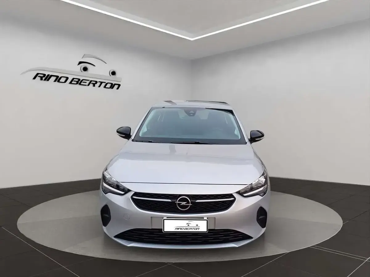 Usata Opel Corsa Edition 75 CV (55 kW) 2022 Argento Utilitaria