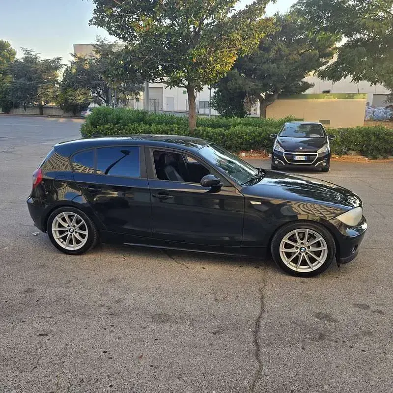 Usata BMW 120 163 CV (119 kW) 2005 Utilitaria