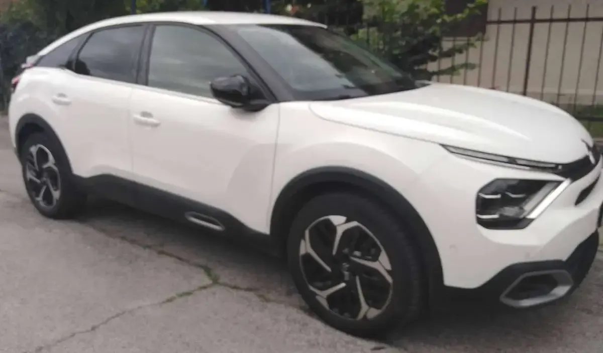 Usata Citroën C4 PureTech 131 CV (96 kW) 2022 Bianco Berlina