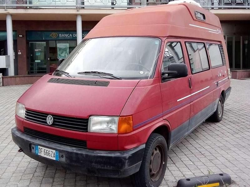 Usata VW T4 Karmann 77 CV (56 kW) 1994 Rosso Furgone