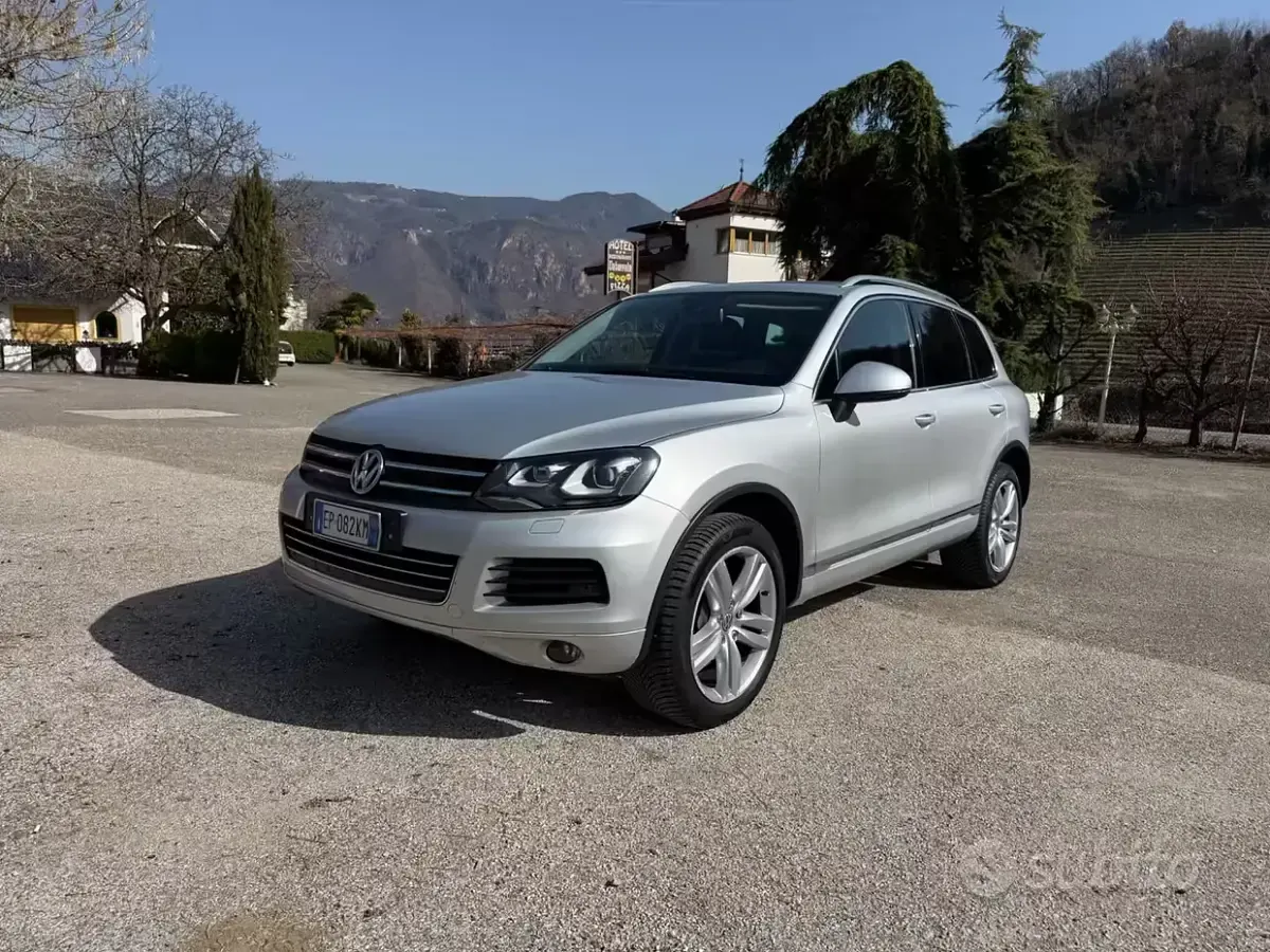 Second-hand VW Touareg Executive 245 CP (180 kW) 2012 SUV