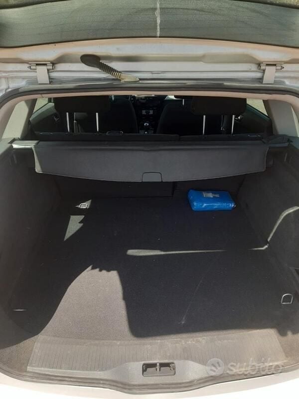 Usata Opel Astra 110 CV (80 kW) 2010 Grigio Station wagon