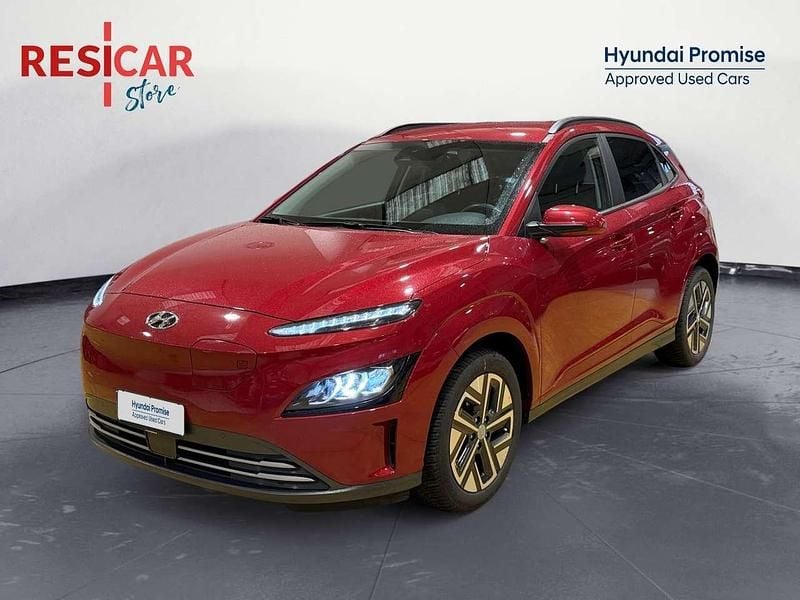 Usata Hyundai Kona 27 kW (38 CV) 2023 Rosso met SUV
