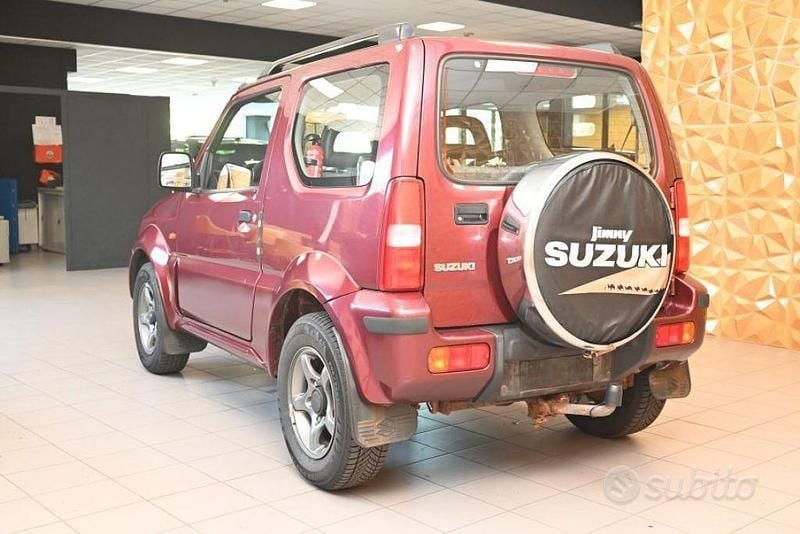 Usata Suzuki Jimny 80 CV (58 kW) 2000 Rosso SUV