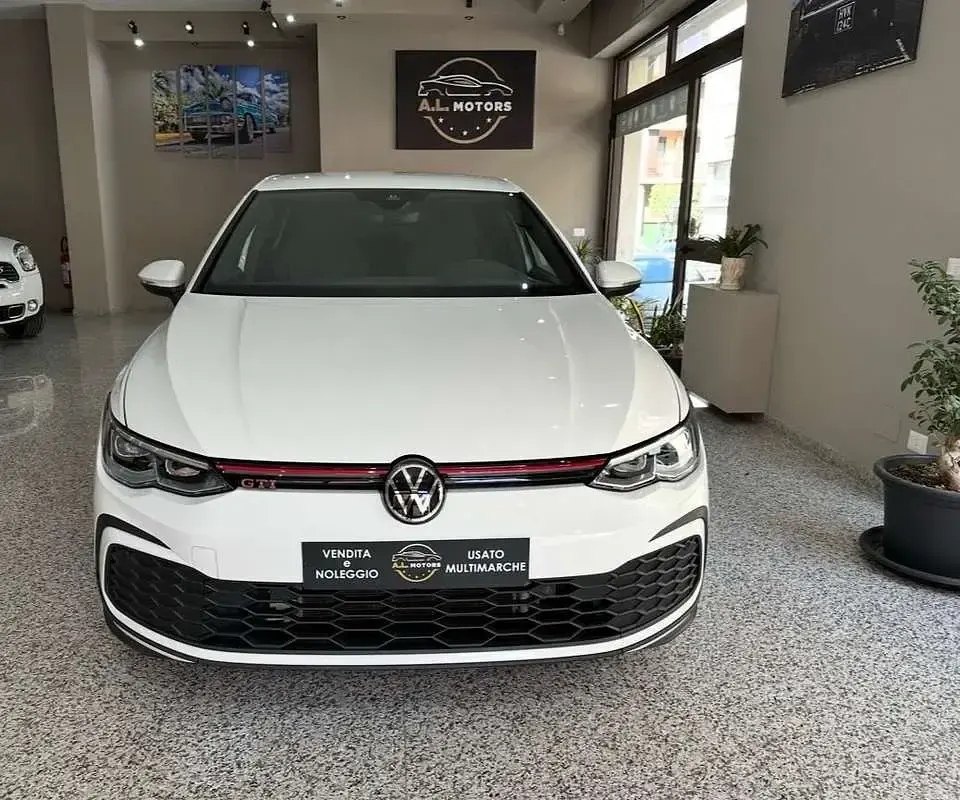 Begagnad VW Golf VIII GTI 245 HK (180 kW) 2020 Sedan