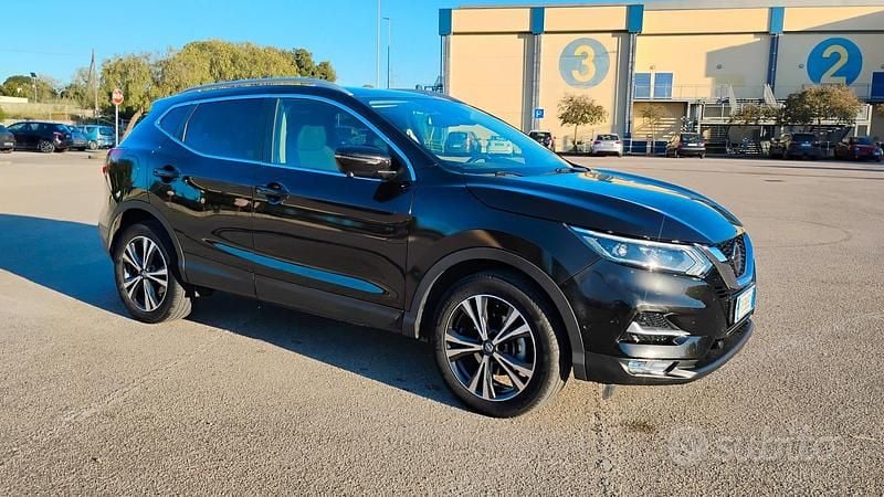 Usata Nissan Qashqai 131 CV (96 kW) 2019 Nero SUV