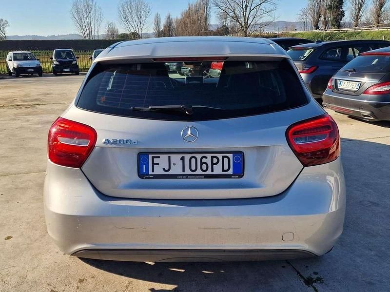 Usata Mercedes A200 Premium 136 CV (100 kW) 2017 Grigio Berlina