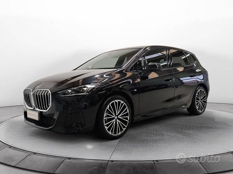 Nero Usata 2025 BMW 218 Active Tourer M Sport Monovolume | 31.900 € (Cara) - Immagine 1/4