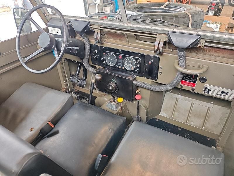 Usata Land Rover 88 1983 Verde Cabrio