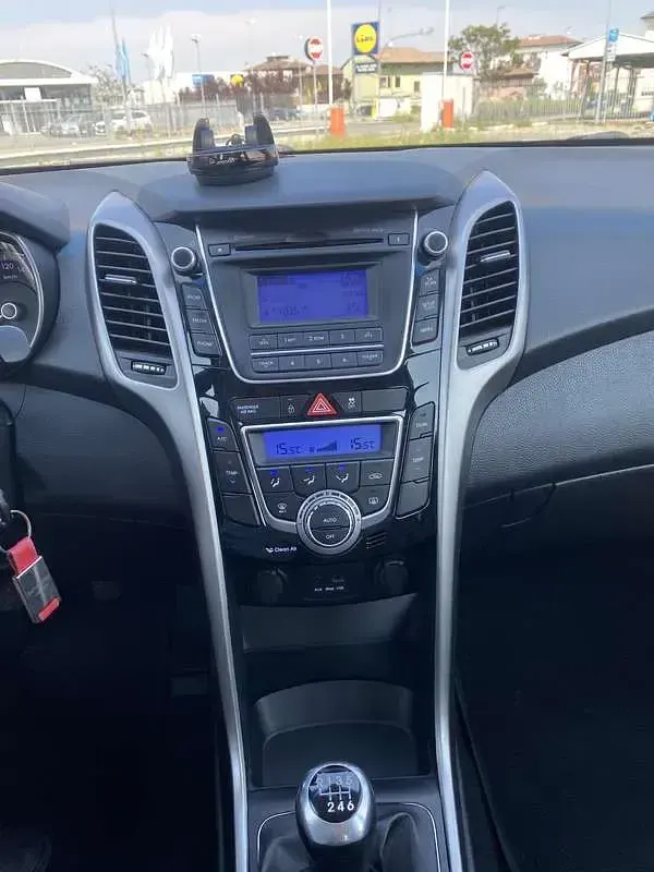 Usata Hyundai i30 Classic 110 CV (80 kW) 2014 Station wagon