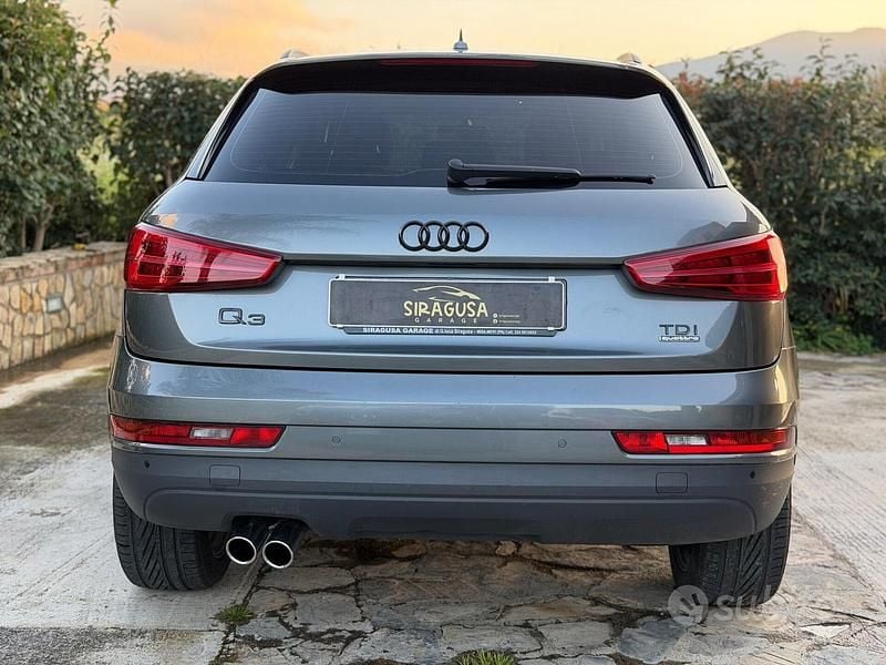 Gebraucht Audi Q3 Sport 150 PS (110 kW) 2016 Grau SUV