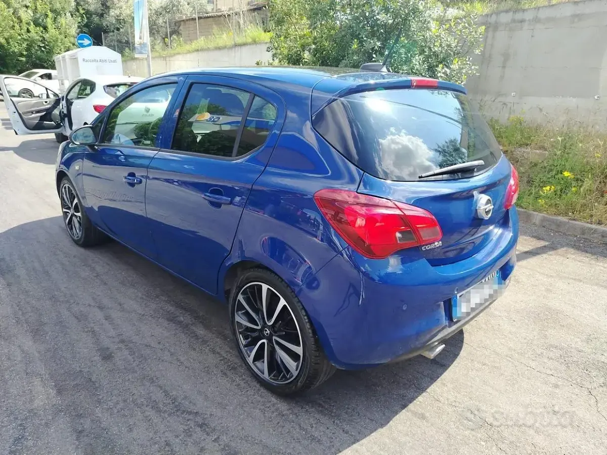 Usata Opel Corsa Innovation 90 CV (66 kW) 2018 Blu Utilitaria