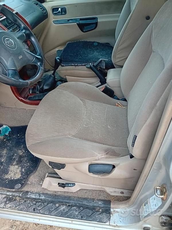 Gebraucht Nissan Terrano 154 PS (113 kW) 2002 Grau SUV