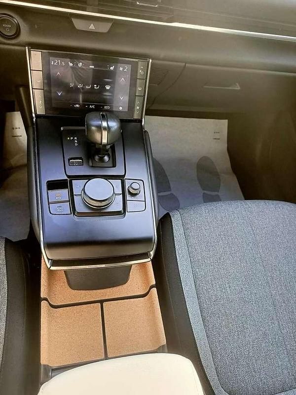 Usata Mazda MX30 Makoto 73 CV (53 kW) 2023 Bianco SUV
