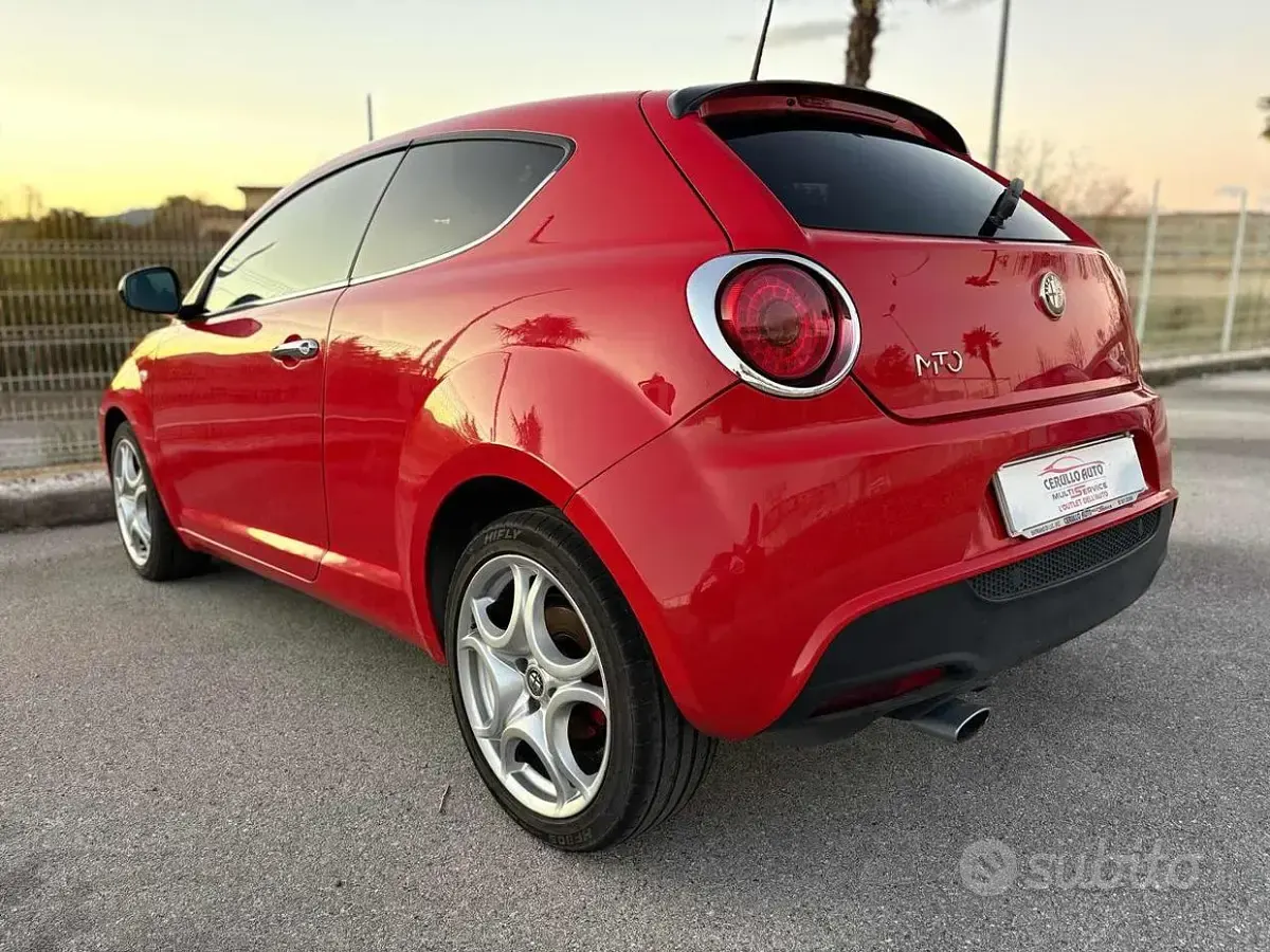 Usata Alfa Romeo MiTo Distinctive 120 CV (88 kW) 2008 Rosso Utilitaria