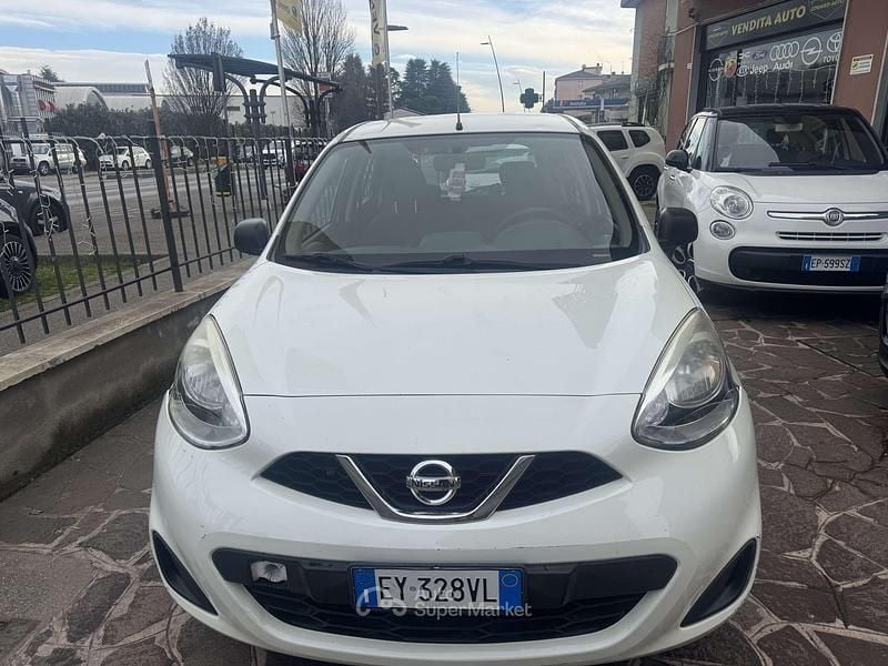 Bianco Usata 2015 Nissan Micra Tekna Tre volumi | 4800 € (Ottimo prezzo) - Immagine 1/4