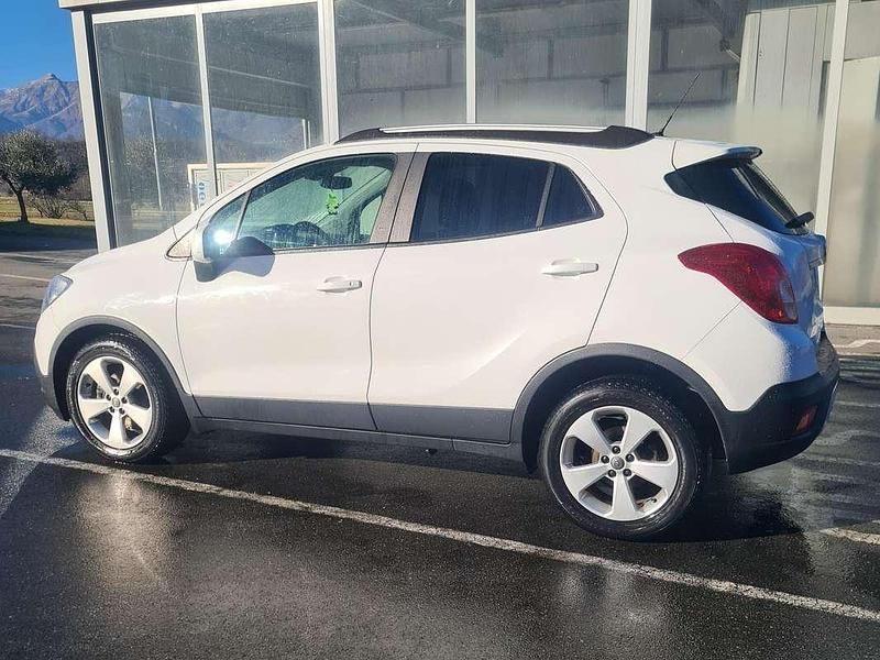 Usata Opel Mokka S 140 CV (102 kW) 2014 Bianco SUV
