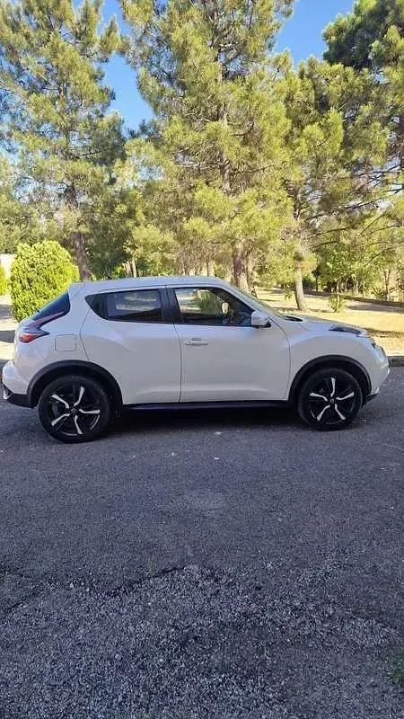 Usata Nissan Juke Tekna 110 CV (80 kW) 2016 Bianco SUV