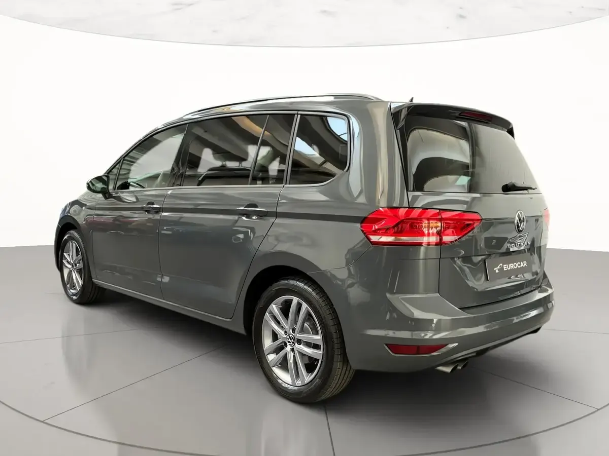 Nuova VW Touran Business 150 CV (110 kW) 2026 Dolphin grey metallizzato Monovolume