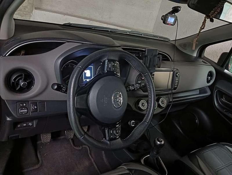 Usata Toyota Yaris Active 72 CV (52 kW) 2018 Utilitaria