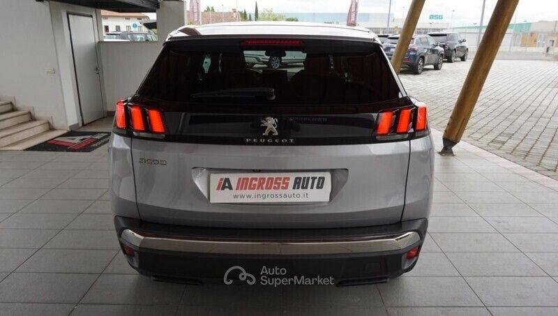 Nuova Peugeot 3008 Allure 131 CV (96 kW) 2025 Gray SUV
