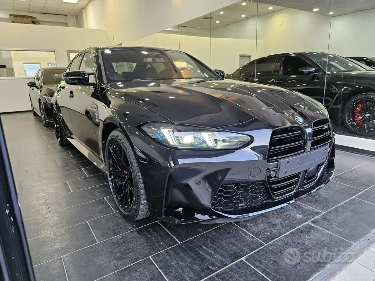 Usata BMW M3 Comfort Edition 530 CV (389 kW) 2025 Saphire black Berlina