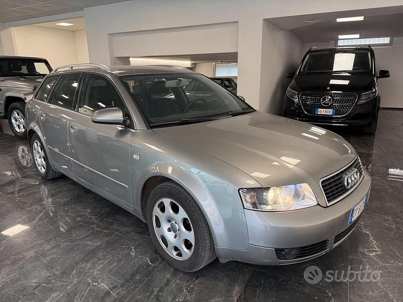Usata Audi A4 130 CV (95 kW) 2005 Grigio Station wagon