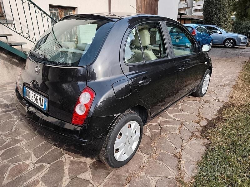 Usata Nissan Micra Acenta 80 CV (58 kW) 2008 Nero Berlina