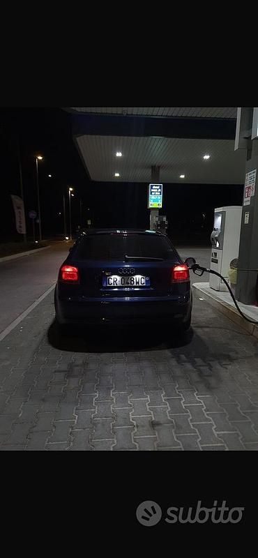Usata Audi A3 190 CV (139 kW) 2005 Blu Utilitaria