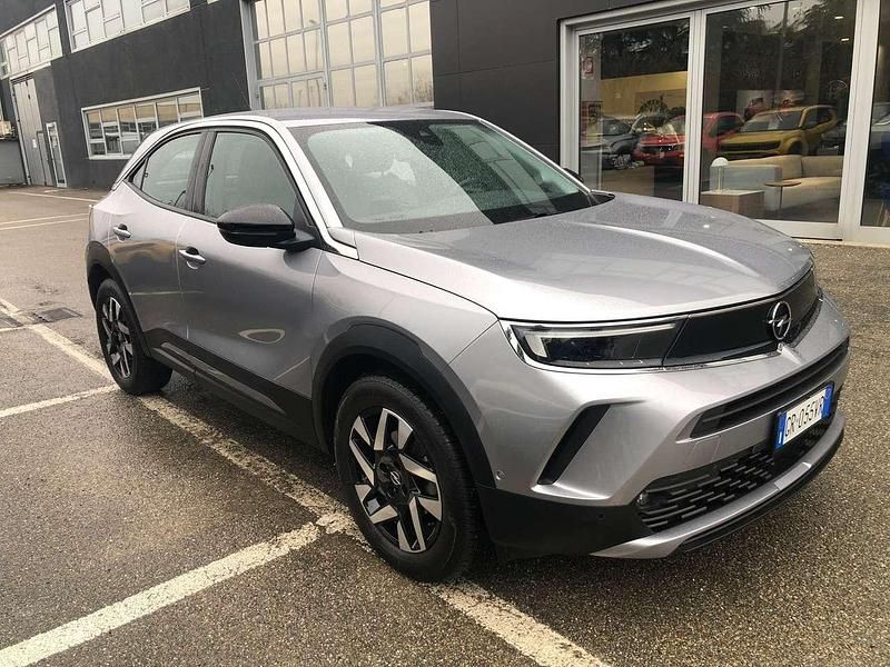 Usado Opel Mokka Elegance 101 CV (74 kW) 2023 Gris SUV