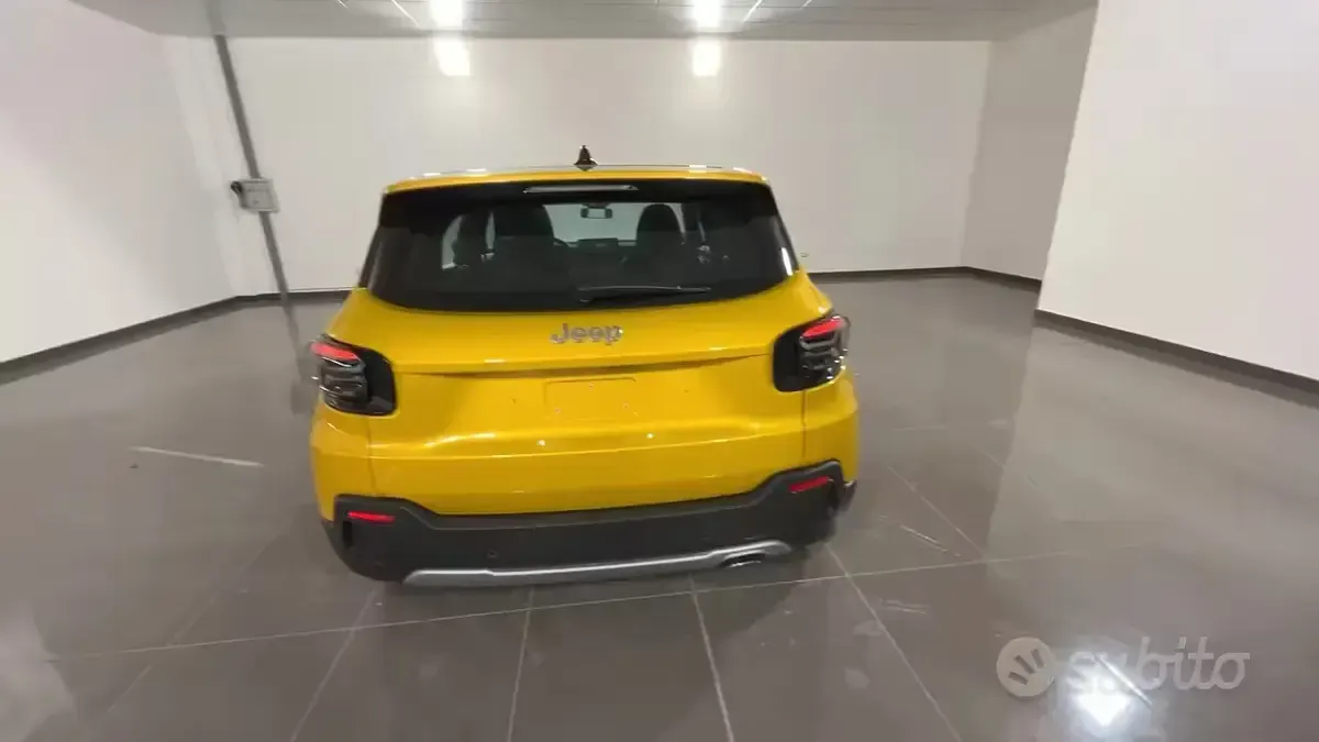 Usata Jeep Avenger Altitude 101 CV (74 kW) 2024 Giallo SUV