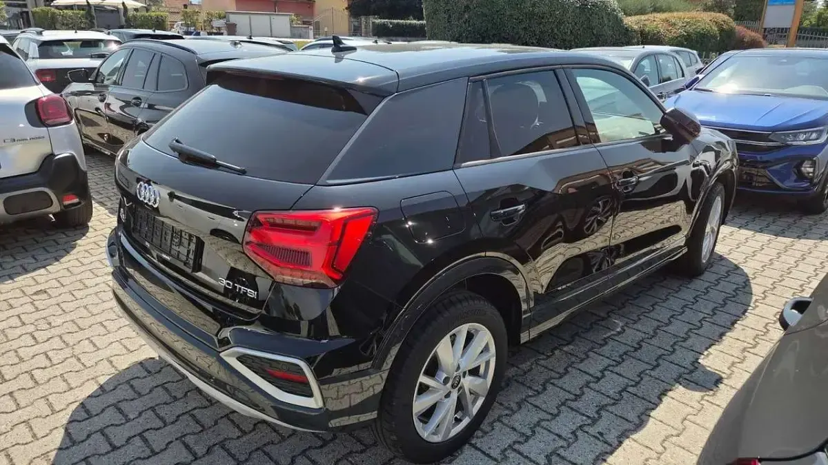 Usata Audi Q2 Advanced Plus 116 CV (85 kW) 2025 Nero SUV