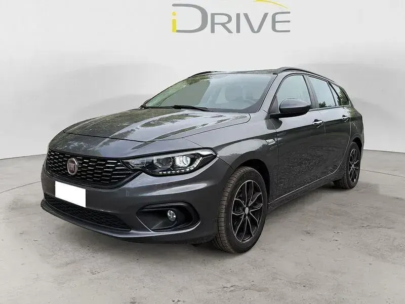 Usata Fiat Tipo S 95 CV (69 kW) 2018 Grigio Station wagon