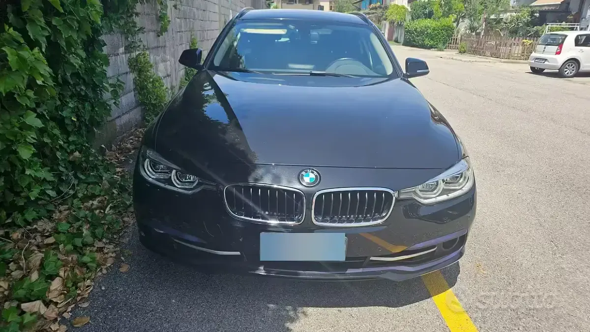Usata BMW 320 184 CV (135 kW) 2015 Nero Station wagon