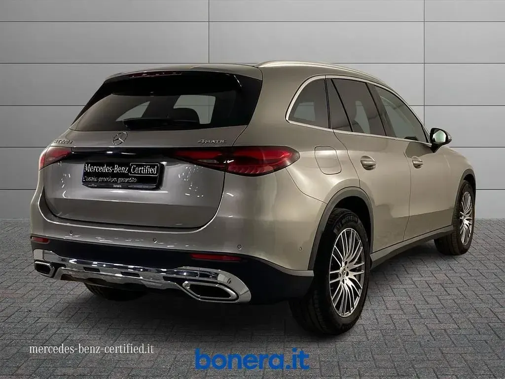 Usata Mercedes GLC220 Advanced Plus 197 CV (144 kW) 2024 Argento SUV