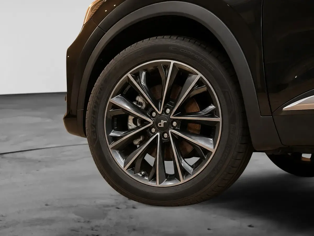 Usata DR F35 154 CV (113 kW) 2022 Nero SUV
