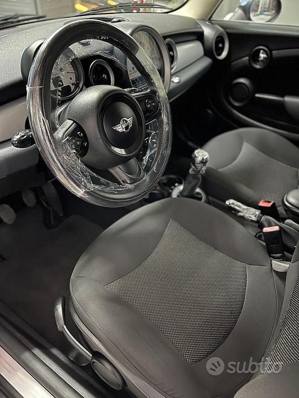 Usata Mini ONE 2012 Rosso Utilitaria