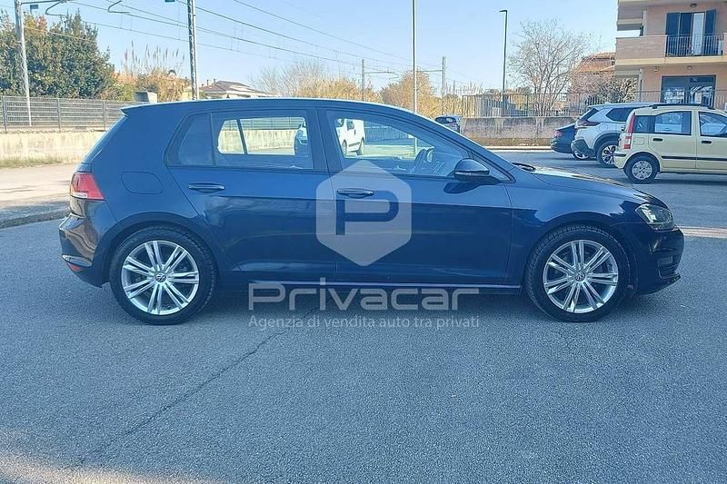 Usata VW Golf VII Highline 150 CV (110 kW) 2015 Blu Utilitaria