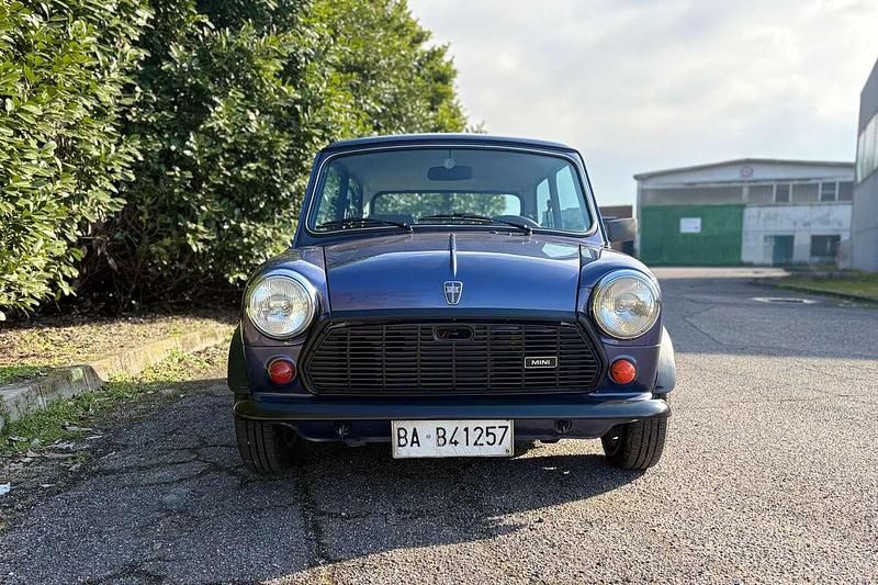 Usata Rover Mini 41 CV (30 kW) 1990 Blu/azzurro Utilitaria