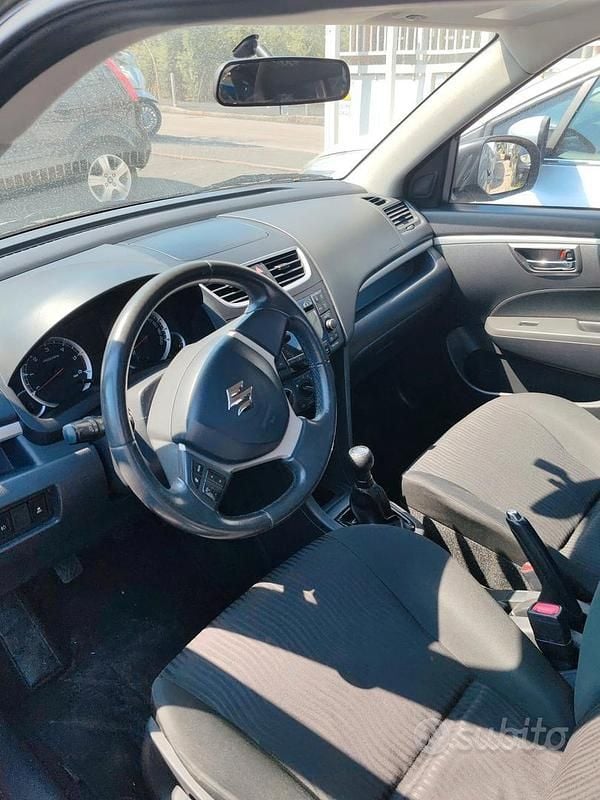 Usata Suzuki Swift 75 CV (55 kW) 2011 Nero Utilitaria