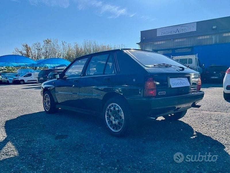 Usata Lancia Delta 196 CV (144 kW) 1989 Grigio Utilitaria