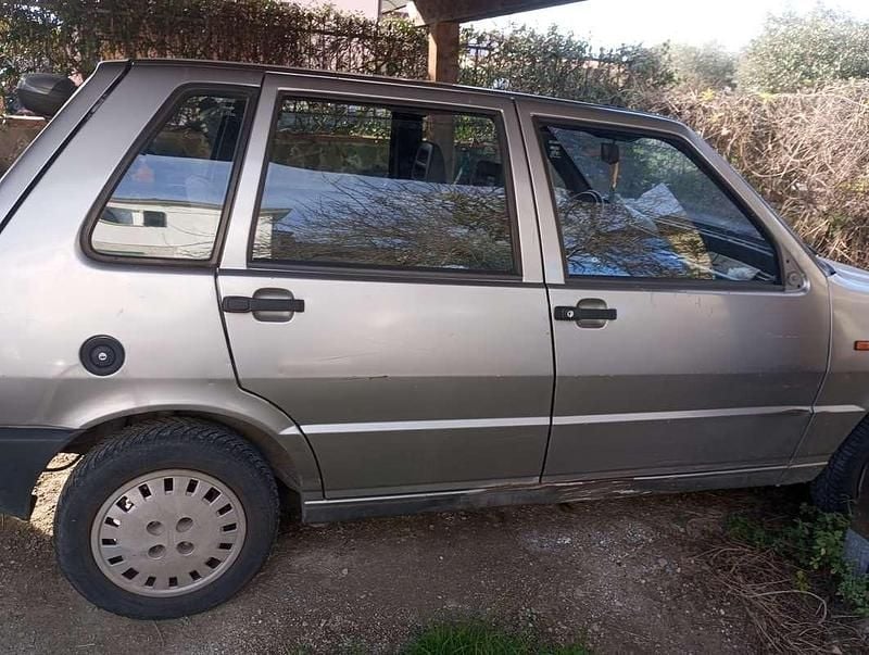 Usata Fiat Uno 58 CV (42 kW) 1988 Utilitaria