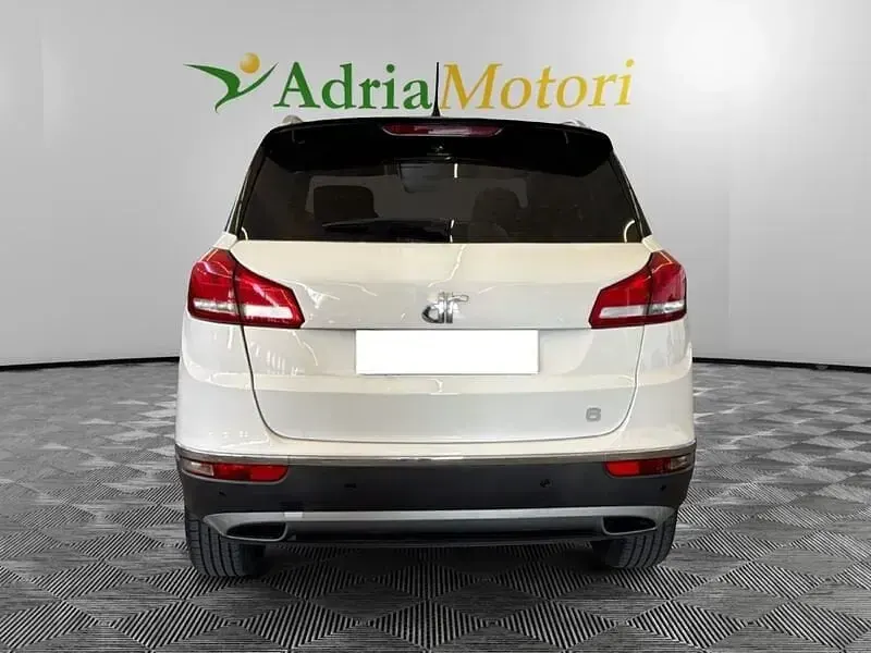 Usata DR DR6 150 CV (110 kW) 2020 Bianco SUV