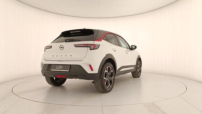 Usata Opel Mokka GS Line 131 CV (96 kW) 2022 Bianco SUV